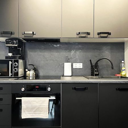 Sunset Apartment Aircon - Self Check-In 24H 브로츠와프 외부 사진